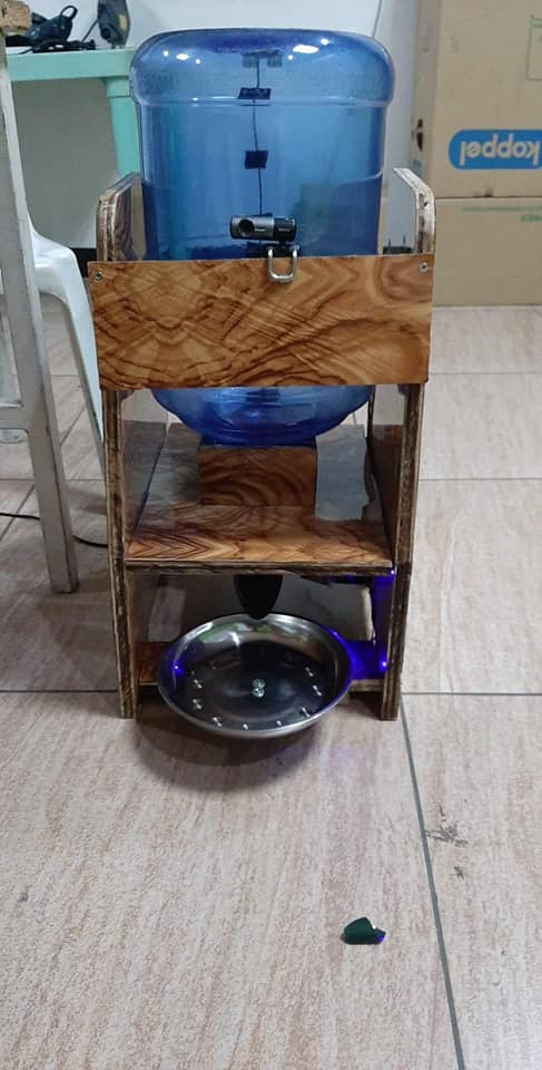 Pet Feeder 2
